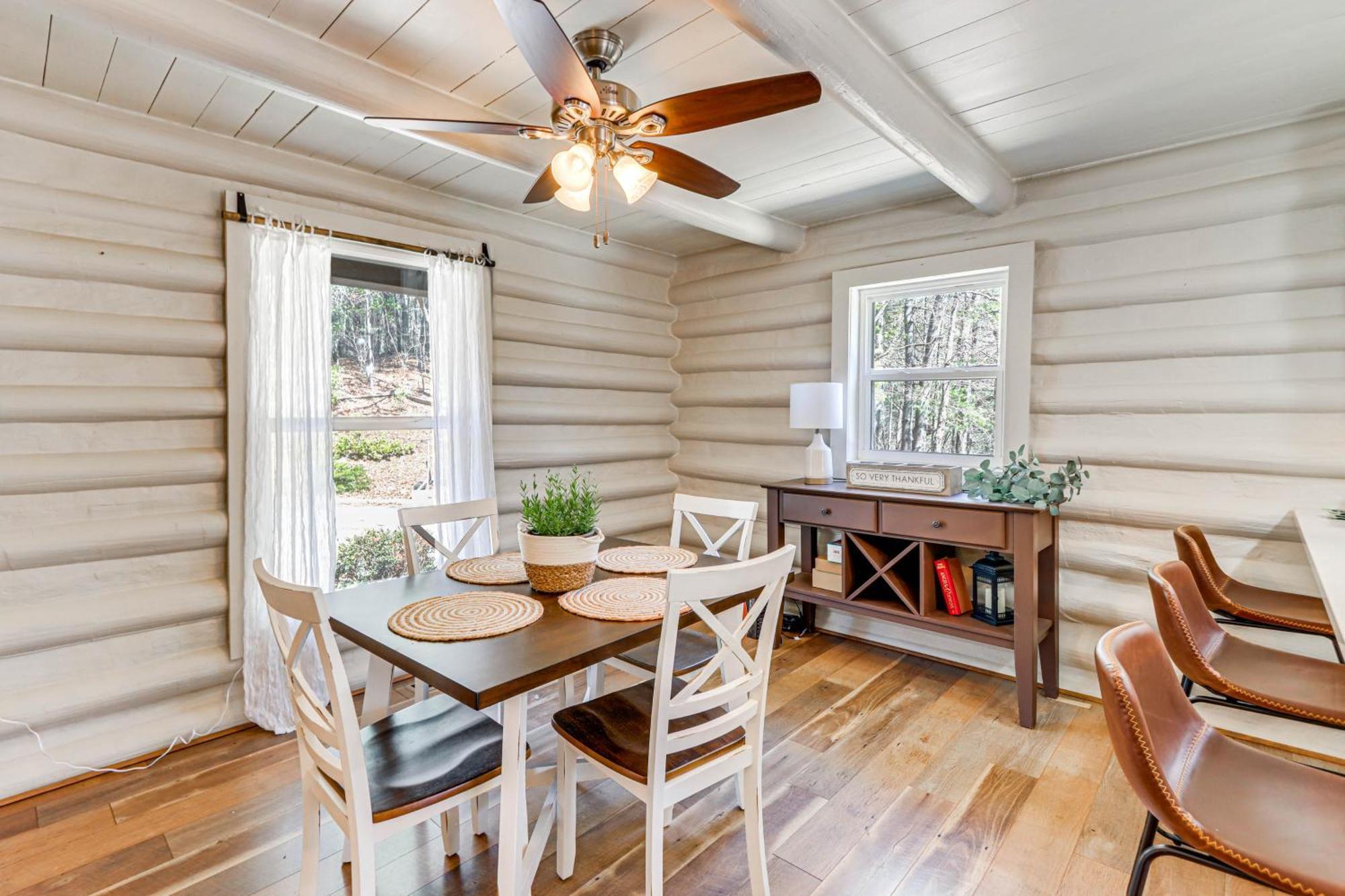 Dog-Friendly Hiawassee Cabin With Decks And Fire Pit! Extérieur photo